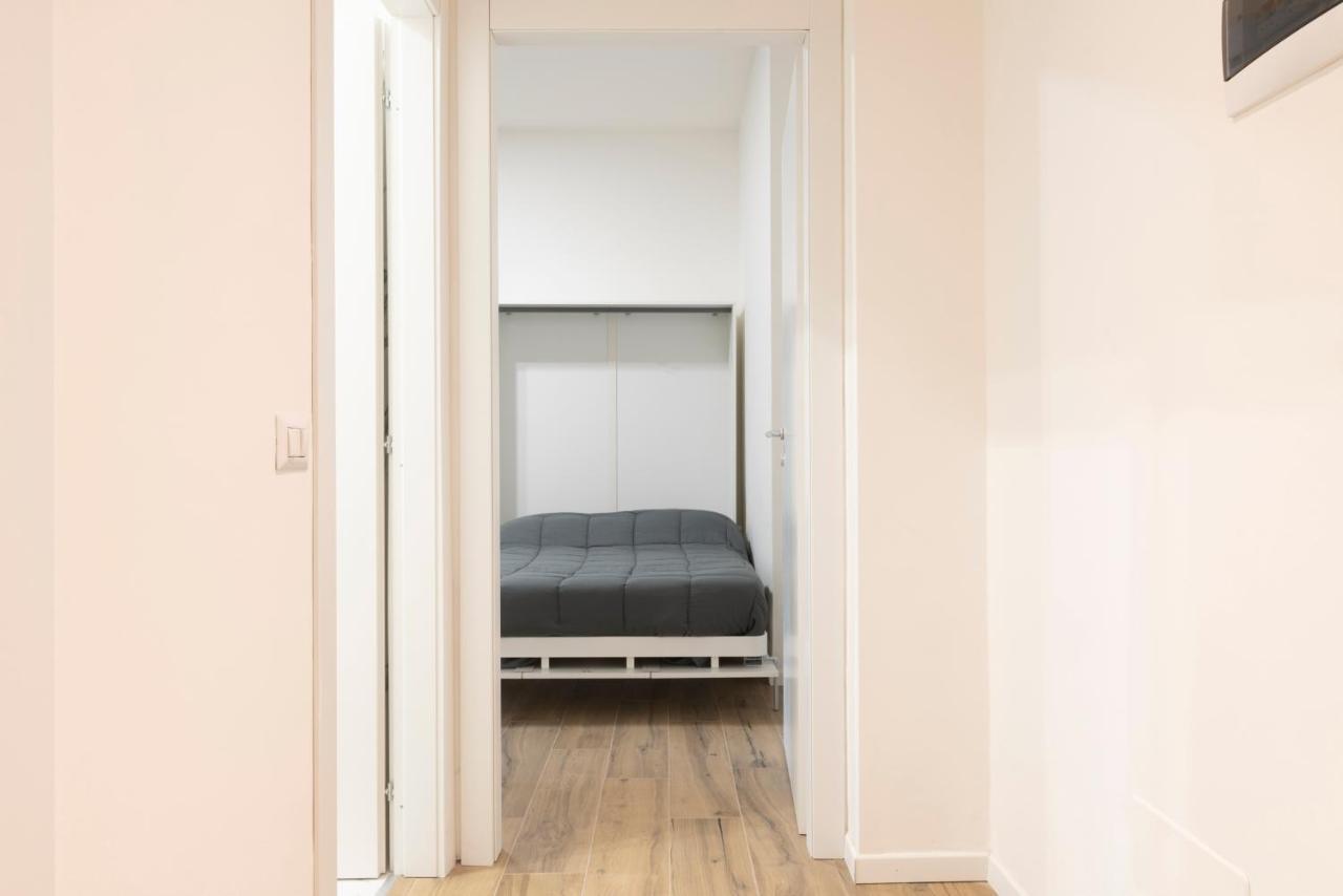 Chic Home Milano "Wifi & Smart Lock" ภายนอก รูปภาพ
